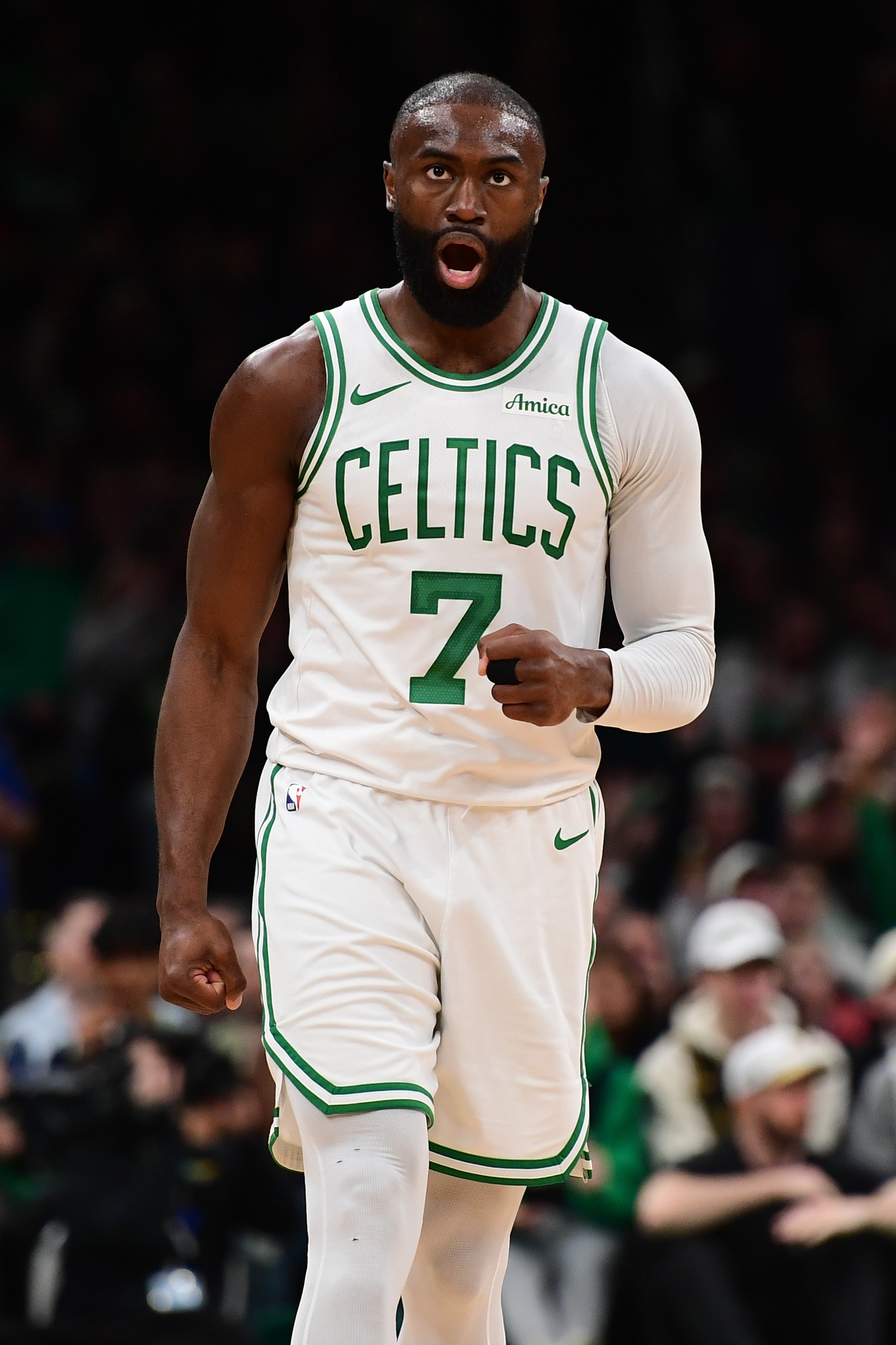 出人意料！杰伦·布朗发推庆祝：在空档年取得50胜